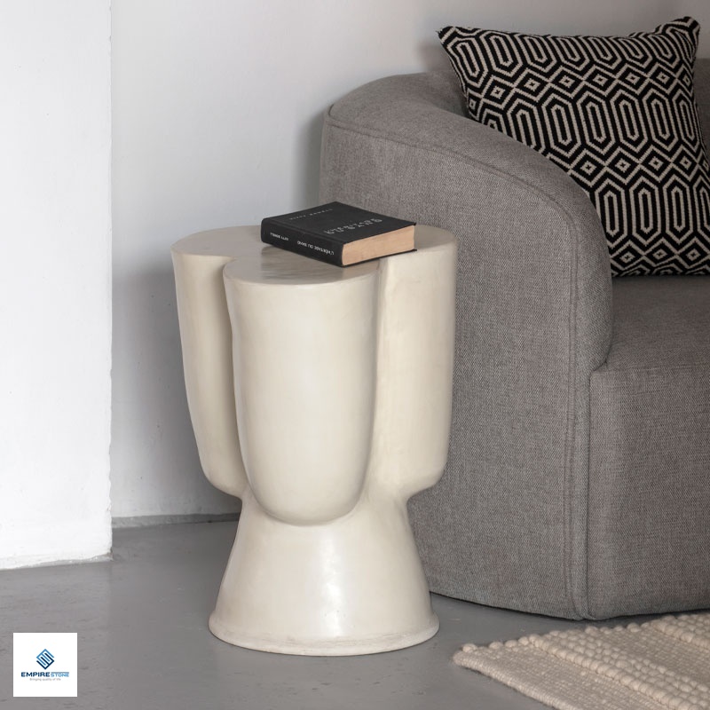Table d'appoint en travertin